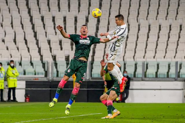 开云赛事-【人物】将物理规律踩在脚下！请看飞翔的罗纳尔多